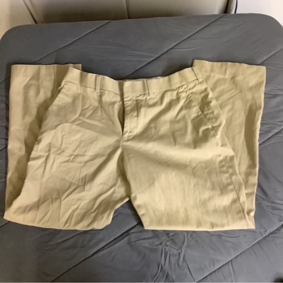 NEW Express Producer Pants Mens Beige Tan Straight Modern Fit Actual 31/30 - Picture 1 of 4